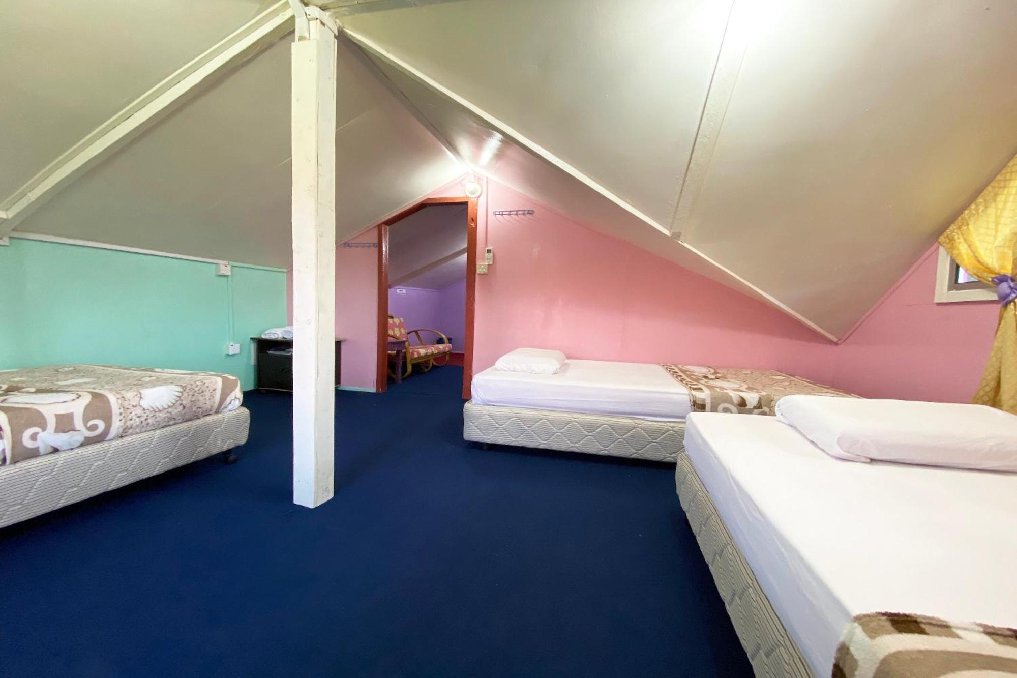 Oyo Home 90285 Pogimpaan Homestay ราเนา ภายนอก รูปภาพ