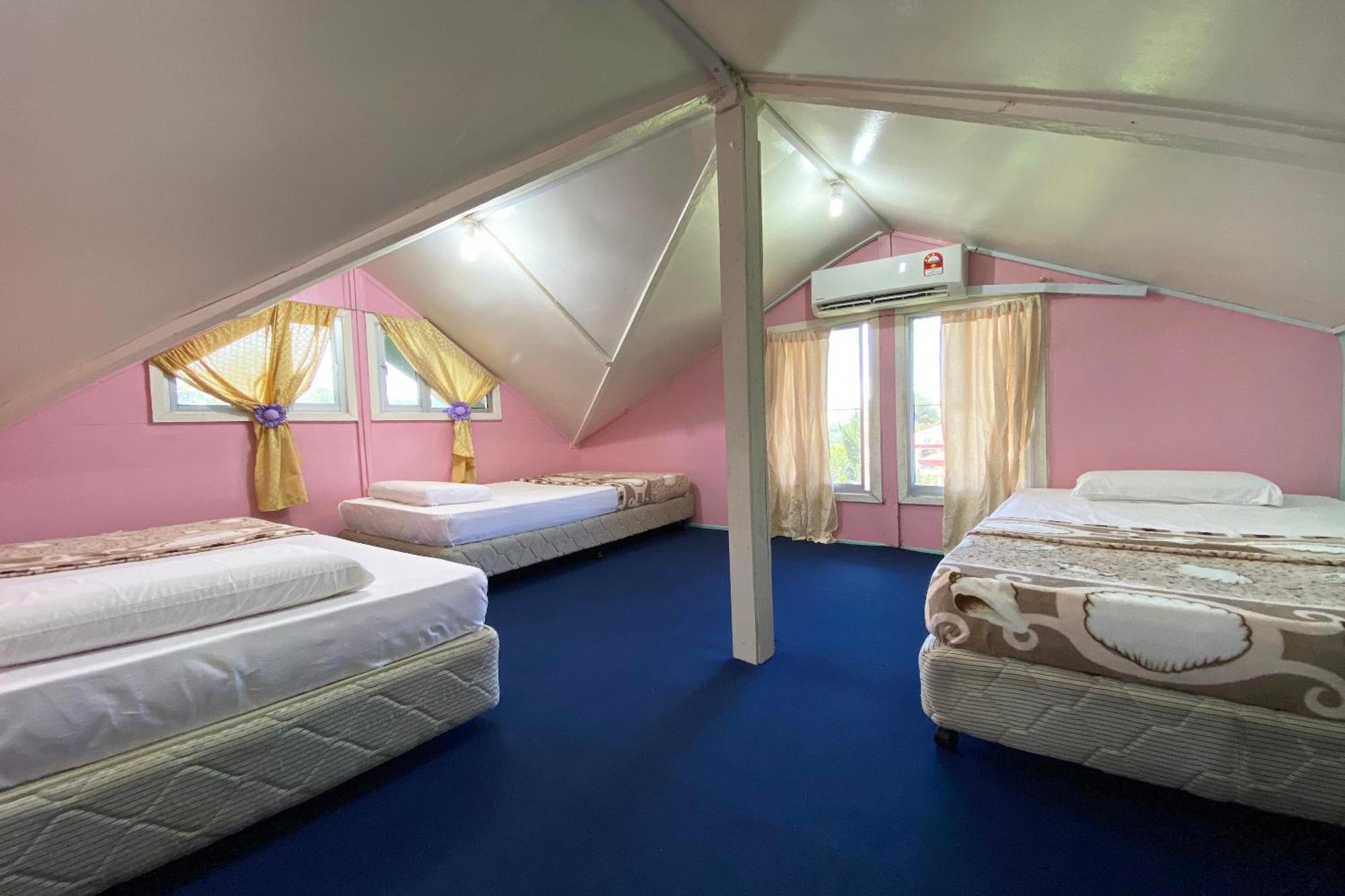 Oyo Home 90285 Pogimpaan Homestay ราเนา ภายนอก รูปภาพ