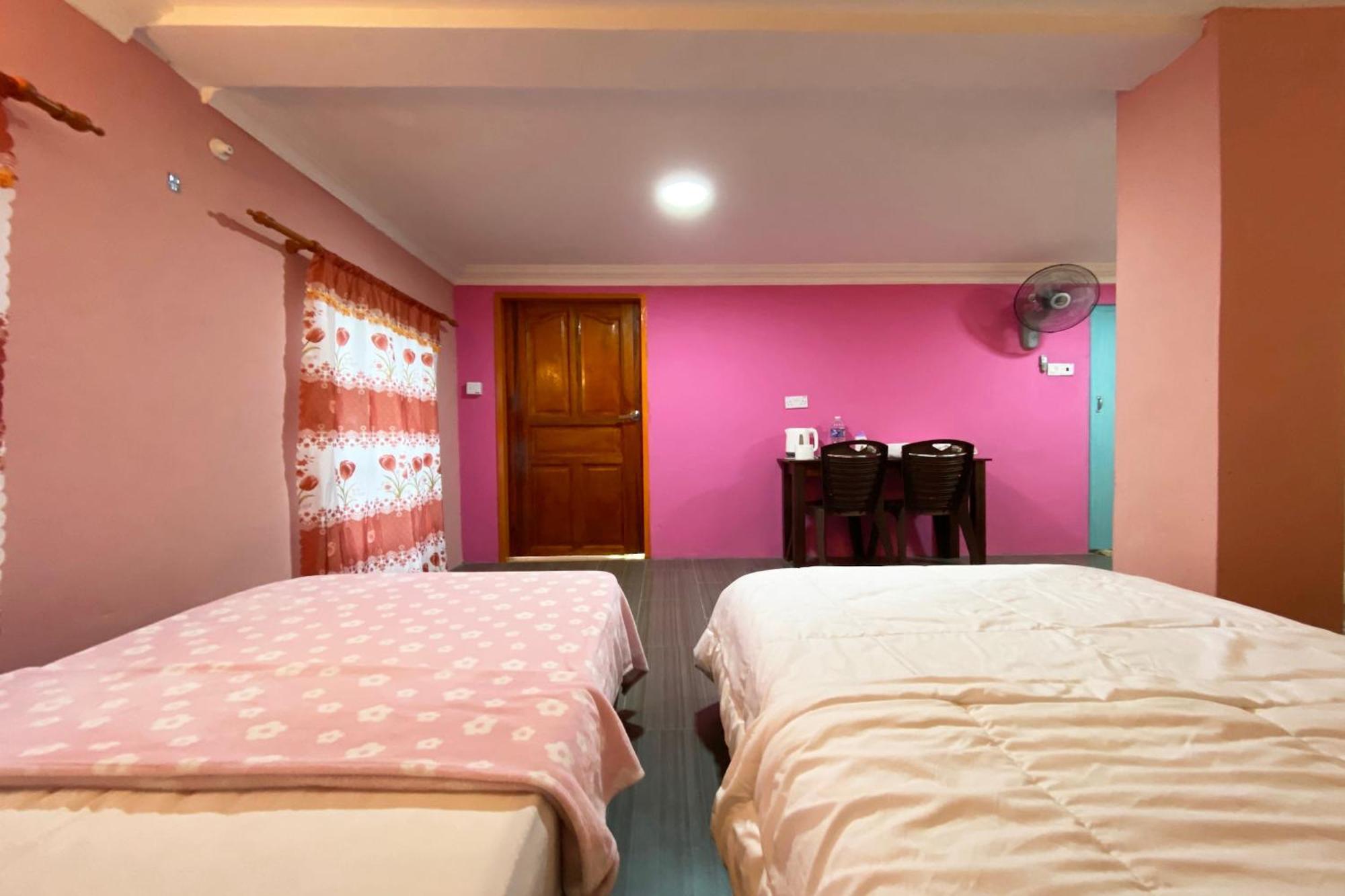 Oyo Home 90285 Pogimpaan Homestay ราเนา ภายนอก รูปภาพ