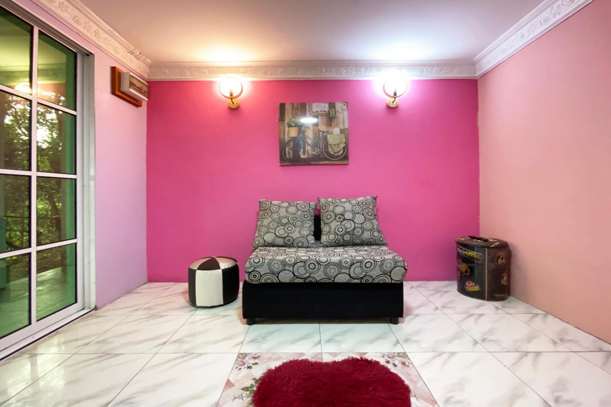 Oyo Home 90285 Pogimpaan Homestay ราเนา ภายนอก รูปภาพ